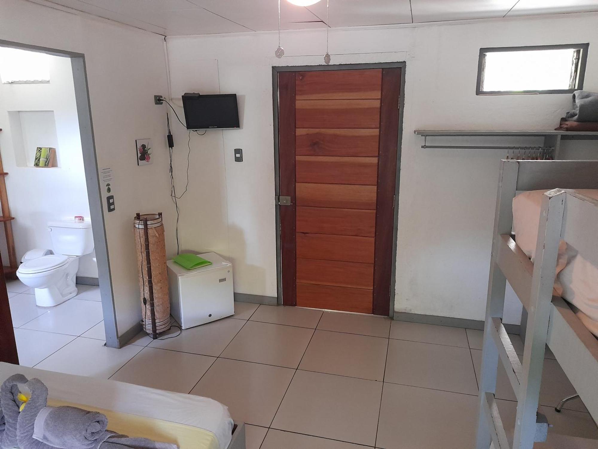 Hotel El Colibri Rojo - Cabinas - Le Colibri Rouge Кахуита Стая снимка
